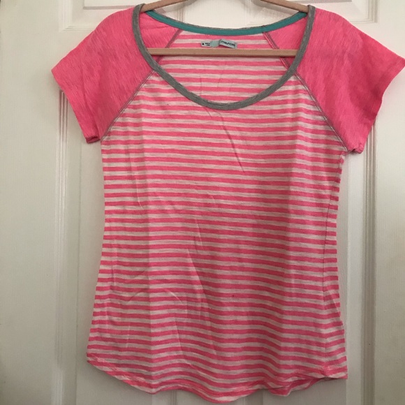 SALE‼️Pink Striped Tee - Picture 2 of 6